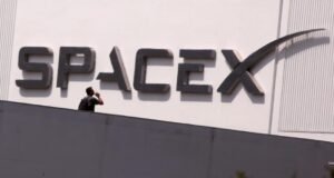 As ações da SpaceX subiram 18% nas negociações iniciais durante o histórico IPO