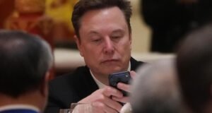 Elon Musk se torna o primeiro trilionário do mundo – eis o que US$ 1 trilhão pode comprar