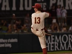 O beisebol da USC domina o Texas A&M e avança para as finais regionais