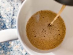 Da cerveja gelada ao caldo de osso, os americanos estressados estão repensando sua dose de cafeína