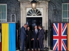 Starmer hospeda Zelensky, Macron e Merz; Um ataque russo atingiu uma instalação nuclear
