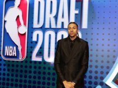 Lakers trocam escolhas com Knicks e seleciona o ala Cameron Carr