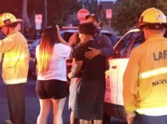Pai atira em gêmeos de 10 anos em assassinato e suicídio em Canoga Park, diz a polícia