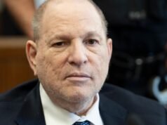 Um tribunal da Califórnia mantém a condenação de Weinstein por estupro, dizendo que ele devia estar furioso