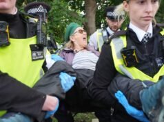 Um júri em Londres condenou os ativistas por um ataque a uma empresa de defesa israelense