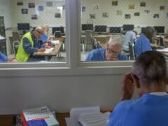 Prisões da Califórnia limitam aulas de presidiários para reduzir custos com horas extras