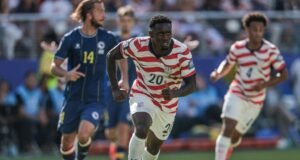 Folarin Balogun pode entrar na Copa do Mundo 16 após cartão vermelho ser anulado