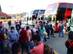 Preços dos bilhetes domésticos duplicam devido à grande procura nos feriados nacionais