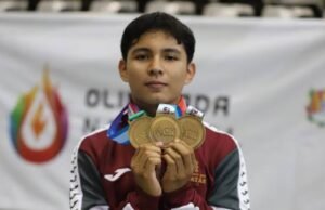 Víctor Méndez conquistou a medalha de ouro no Campeonato Mundial Juvenil