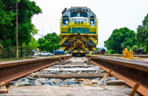 O Governo Petro se compromete a permitir mais de 1.500 quilômetros de ferrovias para o desenvolvimento: este é o progresso de 12 projetos na Colômbia
