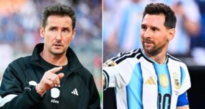 Com Scaloni atuando como mediador, Messi conversou com Klose após ler seu histórico e lhe prometeu um presente