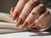 5 cores de unhas que fazem suas mãos parecerem mais jovens e longas