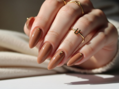 5 cores de unhas que fazem suas mãos parecerem mais jovens e longas