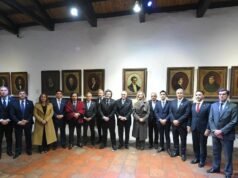 Javier Milei tira foto com o governador e relança o Pacto de Maio antes das difíceis eleições no Congresso