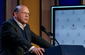 O governo Petro destinou mais de US$ 130 bilhões para energia, combustível e alívio da dívida, diz Germán Ávila