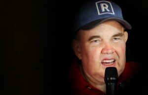 O destino de Rafael López Aliaga: desde insultar Keiko Fujimori como “preguiçosa” até desejar seu sucesso e “encontrar seu amor” em uma música.
