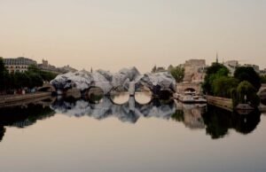 A cobertura arquitetônica da Pont Neuf é mais visitada que o Louvre