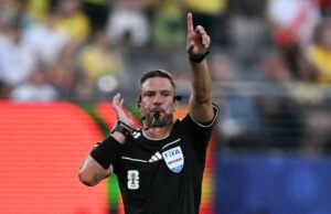 Quem é Slavko Vincic, o árbitro indicado pela FIFA para a final da Copa do Mundo entre Argentina e Espanha
