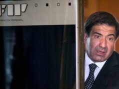 O tribunal absolveu Ricardo Echegaray do julgamento por assumir os serviços de limpeza da antiga AFIP