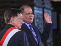 Rodolfo Acuña renunciou ao Ministério da Economia poucas horas antes do final do mandato de José María Balcázar
