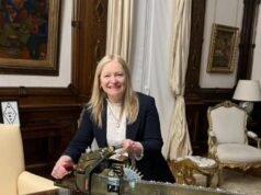 A Embaixada da França declarou que Hebe Casado, vice-governadora de Mendoza, é “persona non grata” pelo racismo.