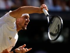 Jannik Sinner e Alexander Zverev, AO VIVO, para a final de Wimbledon: o alemão vence o primeiro set