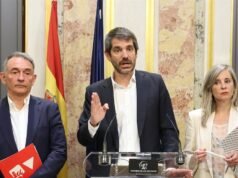O Governo bloqueou novamente a ordem de formação para negociar com os Junts e Podemos depois do verão