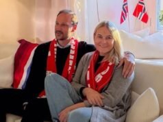 Primeira foto da princesa Mette-Marit da Noruega após transplante de pulmão: curtindo a partida da Copa do Mundo contra o Brasil