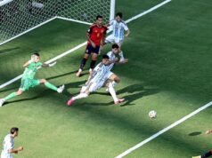 O gol de Ferran Torres na vitória da Espanha sobre a Argentina na final da Copa do Mundo: a inépcia física de Simeone o encantou.