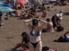 O calor vai continuar esta segunda-feira, com CCAA 10, Ceuta e Melilha em risco de temperaturas que cheguem aos 40ºC.