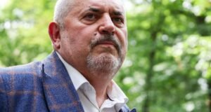 A Rússia acusou o proeminente dissidente Boris Nadezhdin de ser um empresário estrangeiro
