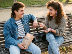Pessoas nascidas depois dos 80 não respeitam regras e phubbing