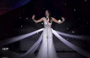 Amalia Martos, única espanhola da ‘Operación Triunfo USA’, apagou a primeira gala com David Bisbal como jurado: “Como é que consegues fazer isso?”