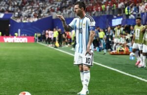 Pênaltis perdidos, assistências e gols na partida: o jogo de Messi contra o Egito