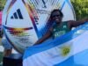 Nasceu na Argentina, o pai é cabo-verdiano e é um dos torcedores mais famosos da Copa do Mundo: “Meu irmão mais velho vai ficar feliz”