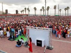 Quase 8 mil pessoas comparecem à Plaza de la Música, em Las Palmas de Gran Canaria, para assistir à final entre Espanha e Argentina
