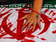 Os Estados Unidos condenaram os assassinatos no Irão e instaram o regime a libertar os presos políticos