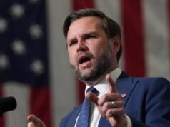 JD Vance afirmou que os EUA estão “a avançar na direcção certa” com o Irão e afirmou que “uma solução duradoura requer um acordo”