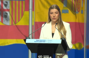 A Infanta Sofía relembra um filme de sua infância em seu primeiro discurso: “Não ria, me fez passar para a terceira série”