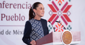Existe um projeto de lei para controlar menores usando redes sociais? Sheinbaum explica a motivação