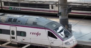 A Justiça mantém a suspensão do trabalho e dos salários por três dias a um funcionário da Renfe por desafiar um colega a reunir-se depois do trabalho para brigar.