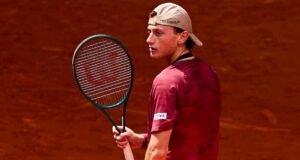 Ignacio Buse é eliminado das quartas de final do ATP 250 de Kitzbühel 2026: o peruano foi derrotado por Tomás Etcheverry.