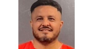Preso fugitivo da Califórnia está de volta ao México
