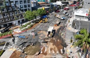O Dialog Cafe está fechado indefinidamente devido a um grande rompimento de água em West Hollywood