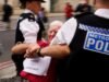 A polícia do Reino Unido prendeu dezenas de pessoas em um protesto em apoio ao grupo banido Ação Palestina