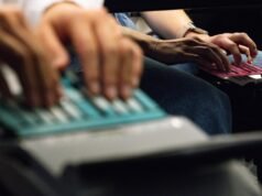 Humano, máquina ou não: o futuro das transcrições judiciais depende do caso