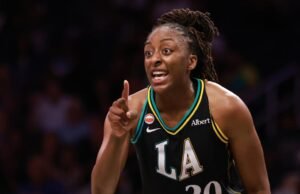 O duplo-duplo de Nneka Ogwumike levanta Sparks para vencer Sky