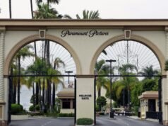 A WGA processou a Paramount, dizendo que a aquisição da Warner Bros.