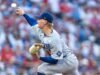 Emmet Sheehan sofre inconsistência na derrota dos Dodgers para Phillies
