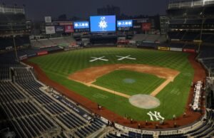 O jogo dos Dodgers contra os Yankees no sábado foi adiado devido à chuva